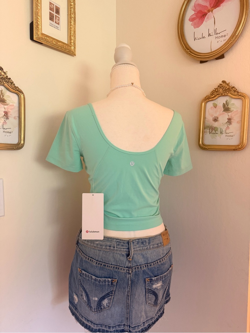 lululemon athletica Mint Short Sleeve Scoop-Back Crop Top